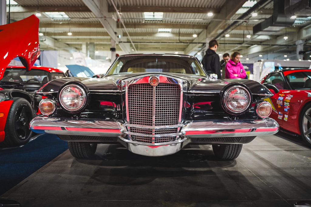 retro motor show