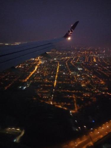 Lot do Warszawy samolotem Embraer E175, LOT-u!