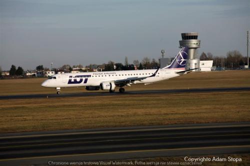 Embraer E195LR, LOT Polish Airlines