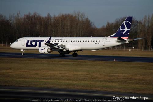 Embraer E195LR, LOT Polish Airlines