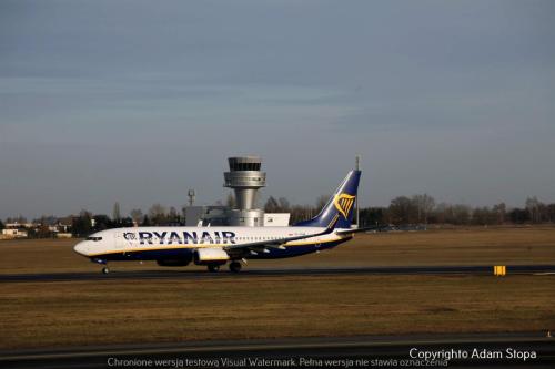 Boeing 737-800, Ryanair, Buzz