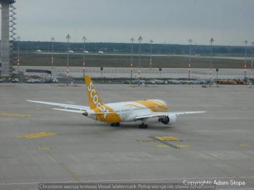 Boeing 787-8 Dreamliner, FlyScoot