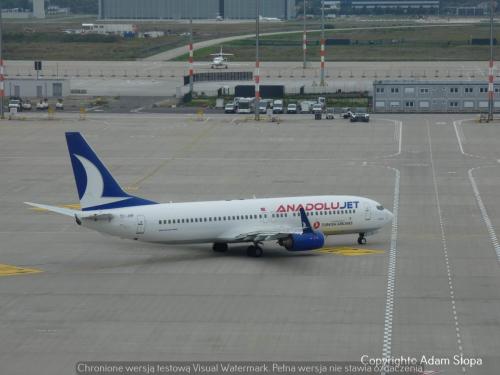 Boeing 737-800 Anadolujet