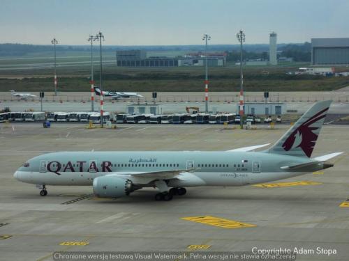 Boeing 787-8 Dreamliner, Qatar Airways