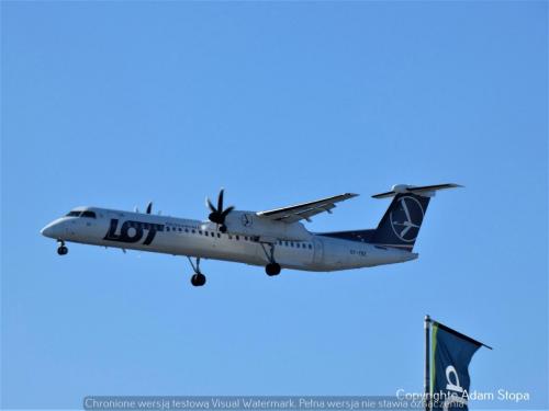 Bombardier Dash8Q400, LOT Polish Airlines