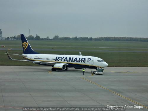 Boeing 737-800, Ryanair