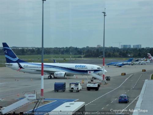 Boeing 737-800 (737-8Q8), Enter Air, malowanie New Generation (Next Generation)
