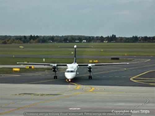 Bombardier Dash8Q400 (deHavilland Canada Dash8-400), LOT Polish Airlines