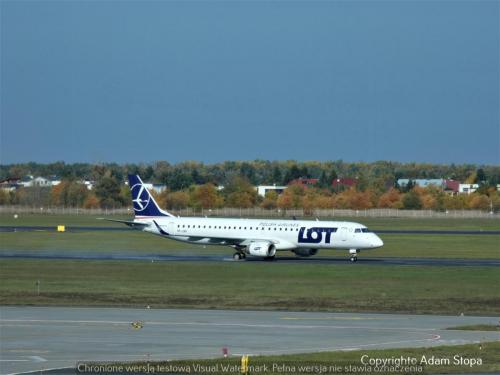 Embraer E195LR, LOT Polish Airlines