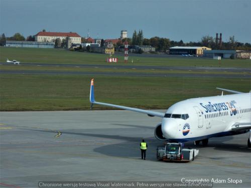 Boeing 737-800, Sun Express