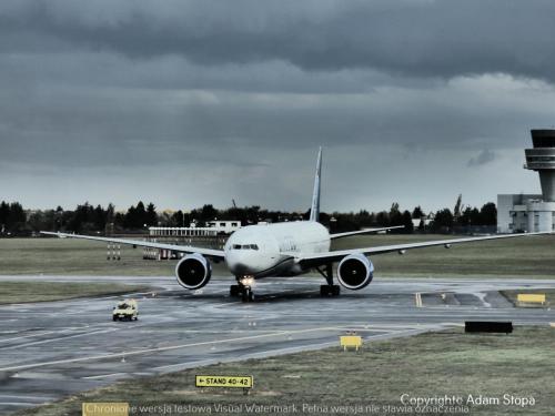 Boeing 777-300ER, United Airlines