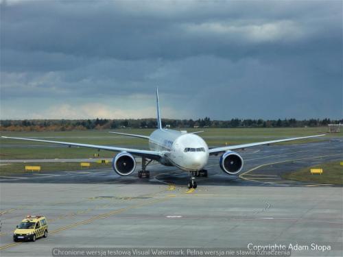 Boeing 777-300ER, United Airlines