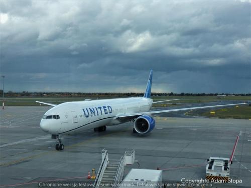 Boeing 777-300ER, United Airlines