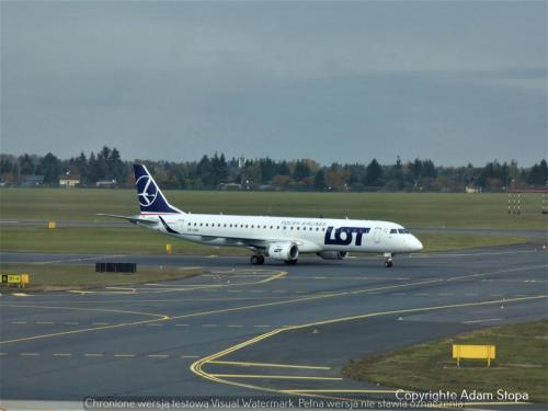 Embraer E195LR, LOT Polish Airlines