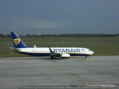 Boeing 737-800, Ryanair Buzz