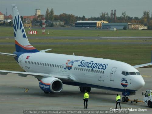 Boeing 737-800, SunExpress