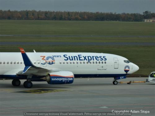 Boeing 737-800, SunExpress
