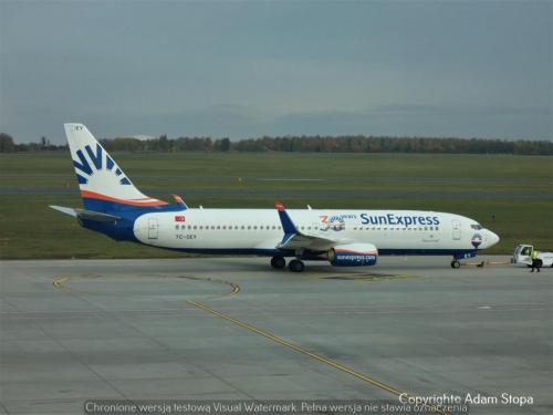 Boeing 737-800, SunExpress