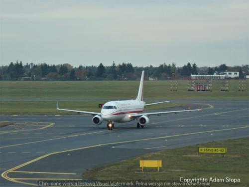 Embraer E175LR, Polish Government
