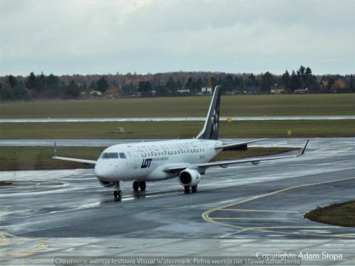 Embraer E175LR, LOT Polish Airlines