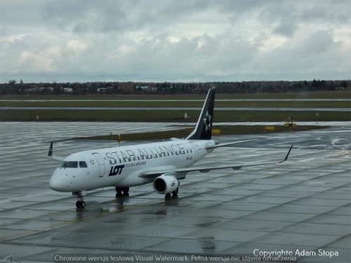 Embraer E175LR, LOT Polish Airlines