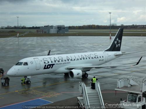 Embraer E175LR, LOT Polish Airlines