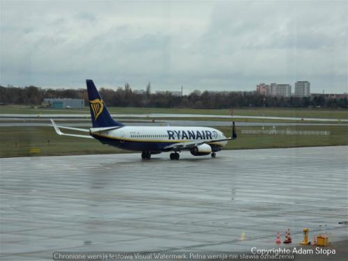 Boeing 737-800, Ryanair