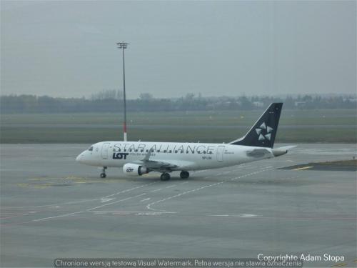 Embraer E170STD, LOT Polish Airlines