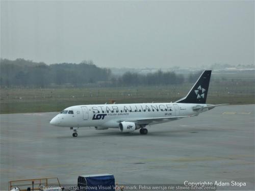 Embraer E170STD, LOT Polish Airlines