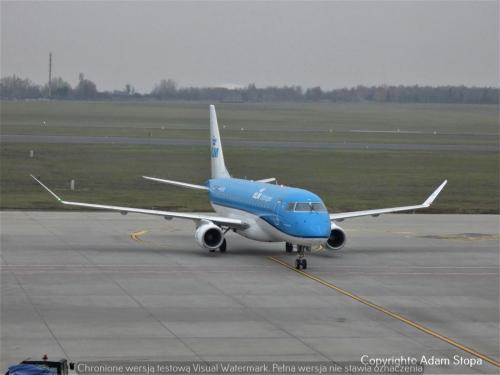 Embraer E175STD, KLM Cityhopper