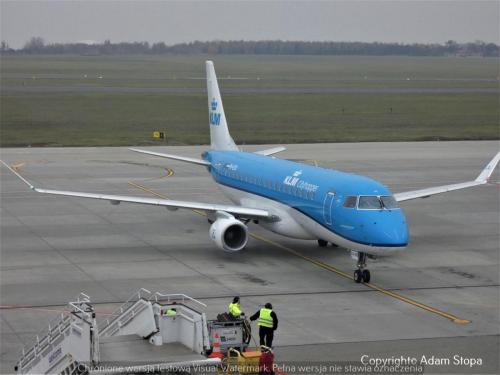 Embraer E175STD, KLM Cityhopper