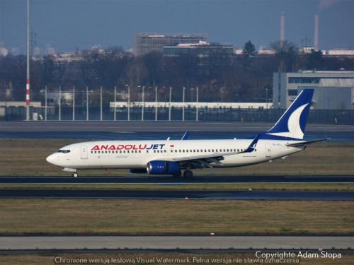 Boeing 737-800, Anadolujet