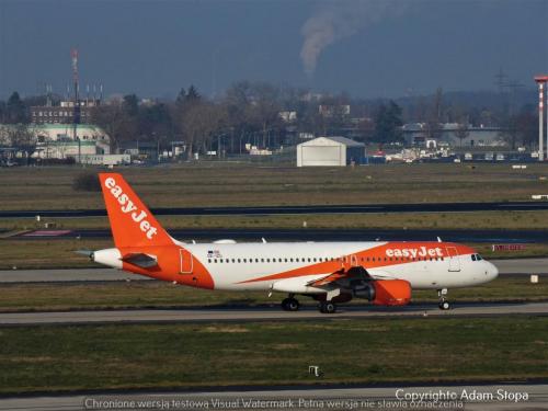 Airbus A320-200, easyjet Europe