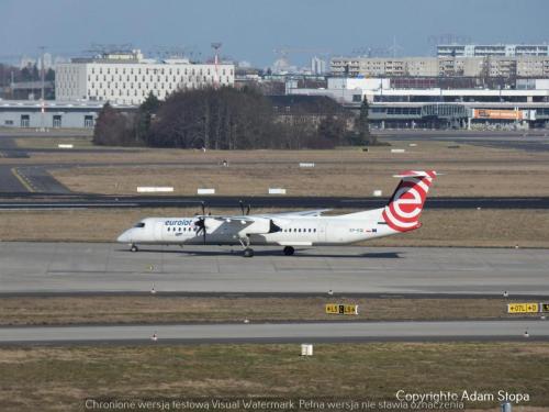 Bombardier Dash8Q400, LOT Polish Airlines