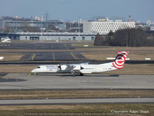 Bombardier Dash8Q400, LOT Polish Airlines