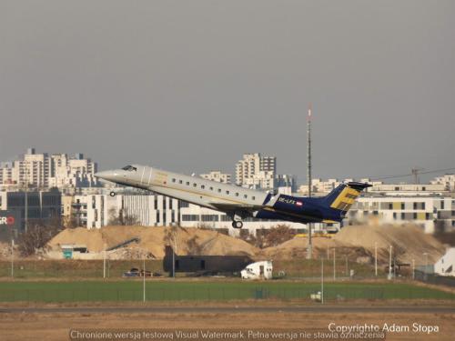 Embraer Legacy 650, Global Jet Austria, Trade like a Pro Livery