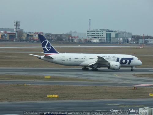 Boeing 787-8 Dreamliner, LOT Polish Airlines