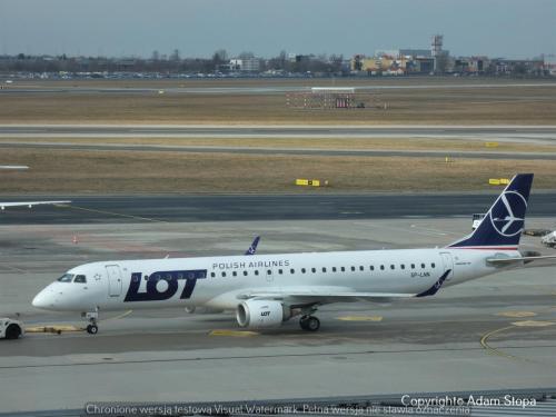 Embraer E195AR, LOT Polish Airlines