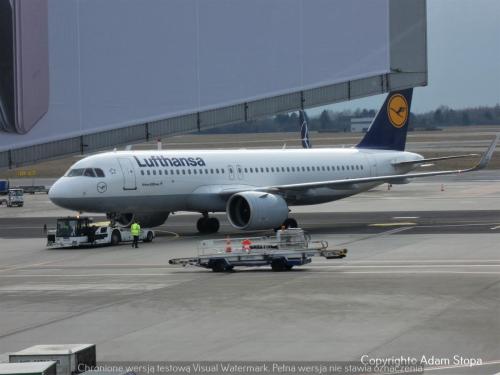 Airbus A320neo, Lufthansa, wylot do Frankfurtu