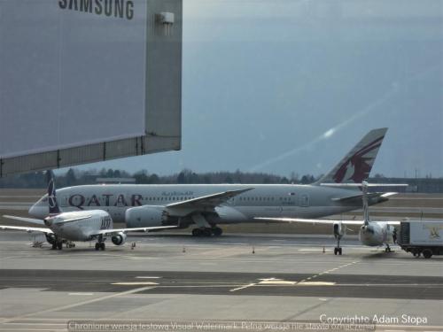 Boeing 787-8 Dreamliner, Qatar Airways, wylot do Dohy