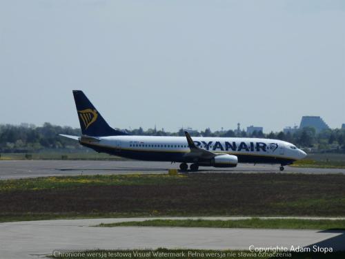 Boeing 737-800, Ryanair