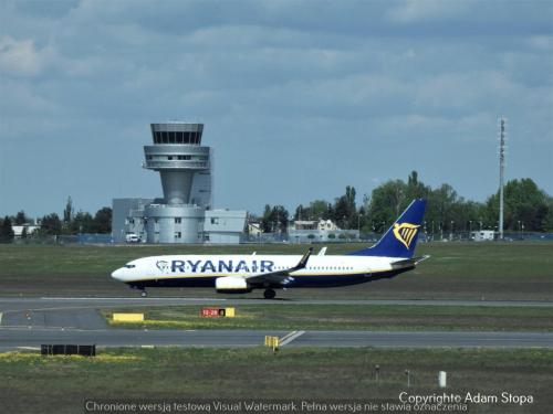 Boeing 737-800, Ryanair