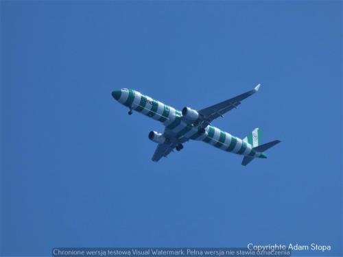 Airbus A321-200, Condor