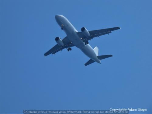 Airbus A320-200, Eurowings, Avion Express Malta