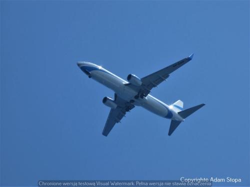 Boeing 737-800, Enter Air