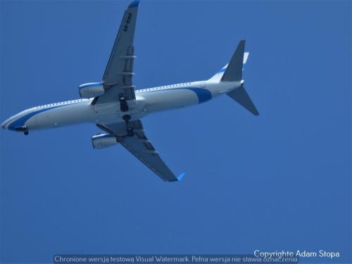 Boeing 737-800, Enter Air