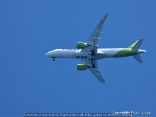 Airbus A220-300, airbaltic