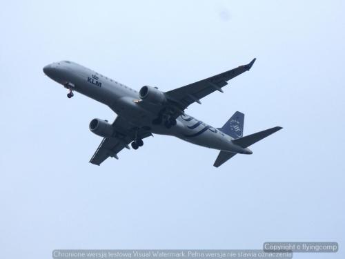 P1580673