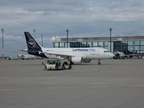 P1600658