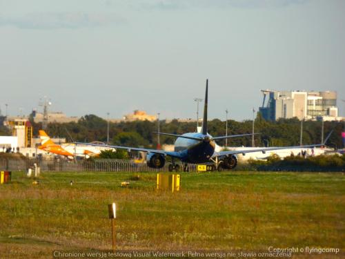 P1610207